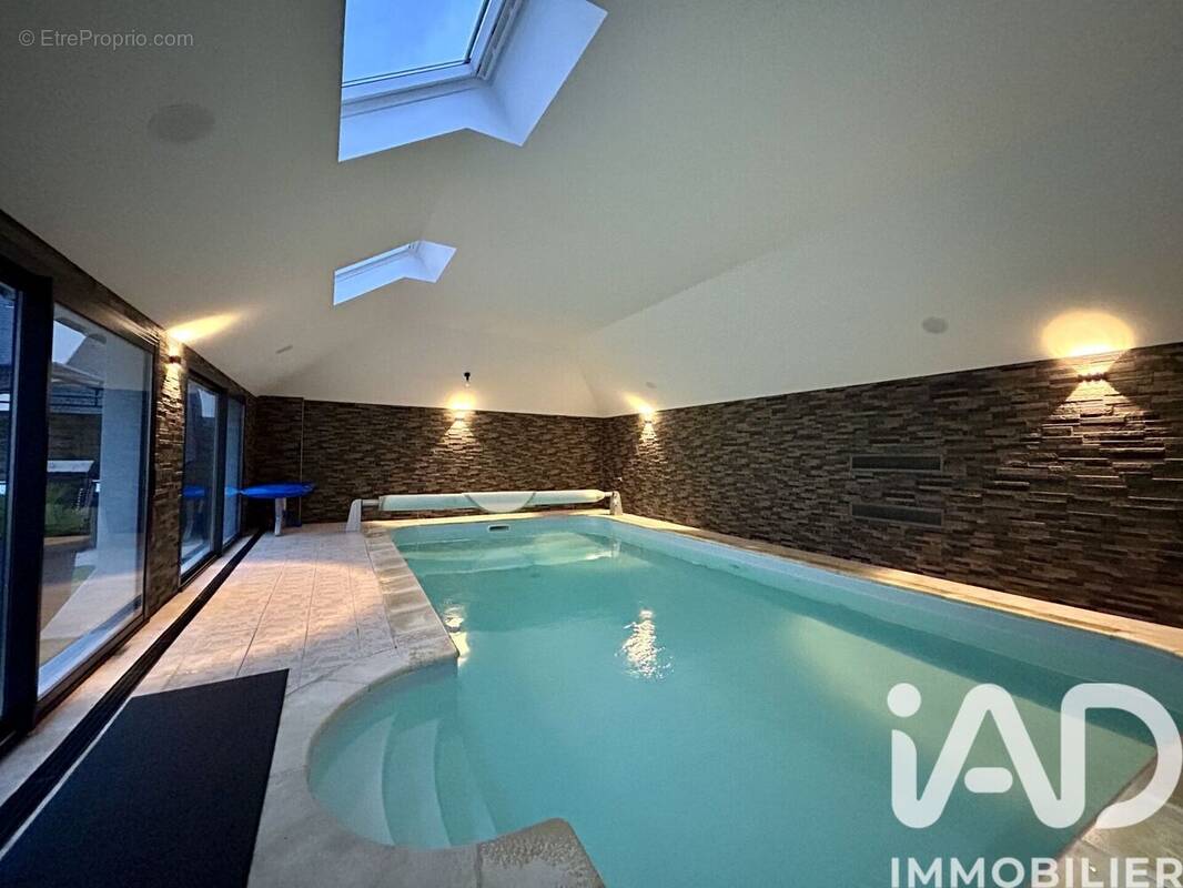 Photo 1 - Maison à LANVOLLON