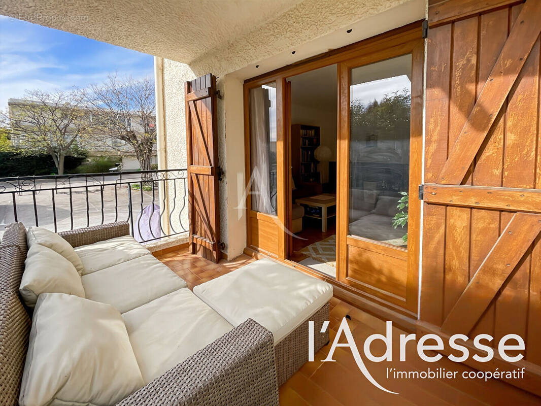 Appartement à SAINT-CYR-SUR-MER