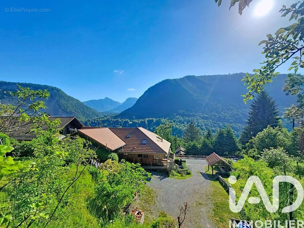 Photo 7 - Maison à MARIGNIER