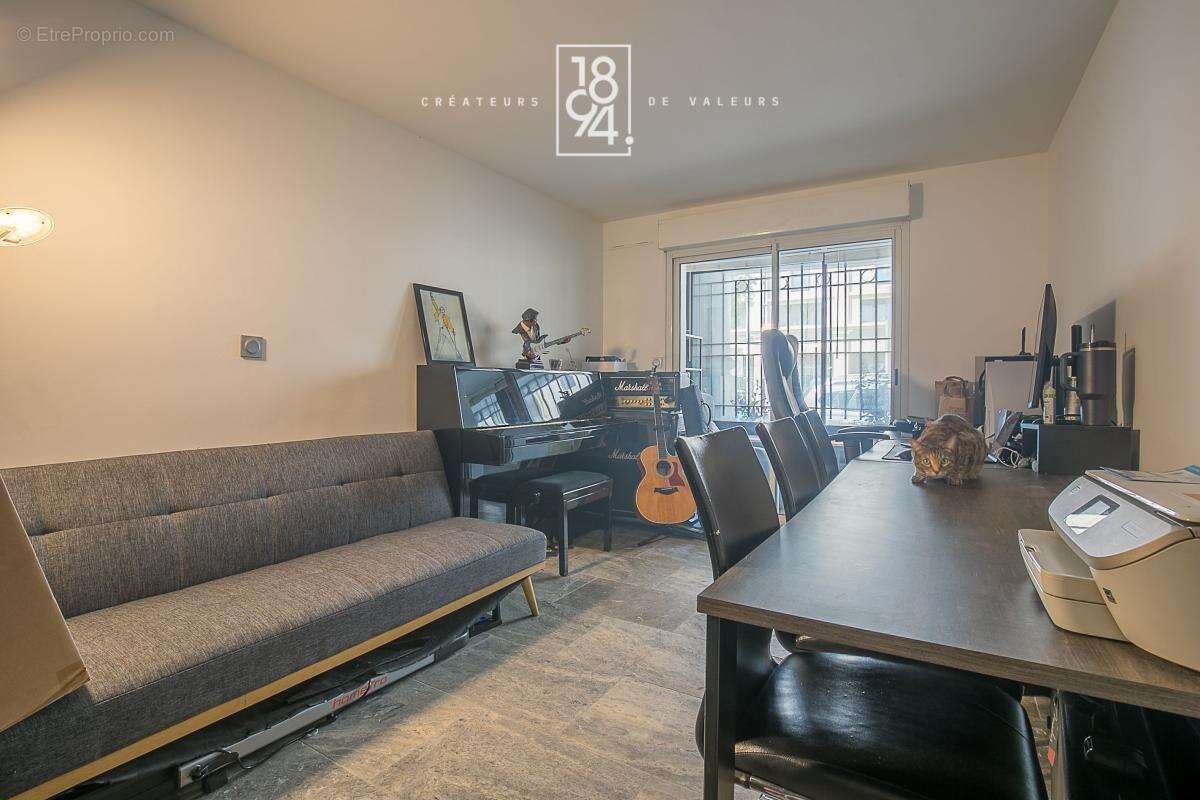Appartement à MARSEILLE-8E