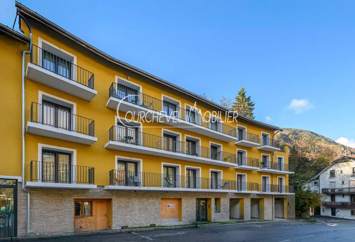 Appartement à BRIDES-LES-BAINS