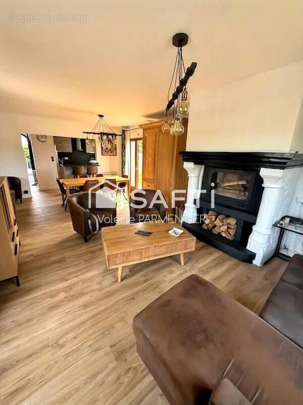 Photo 3 - Maison à GROFFLIERS