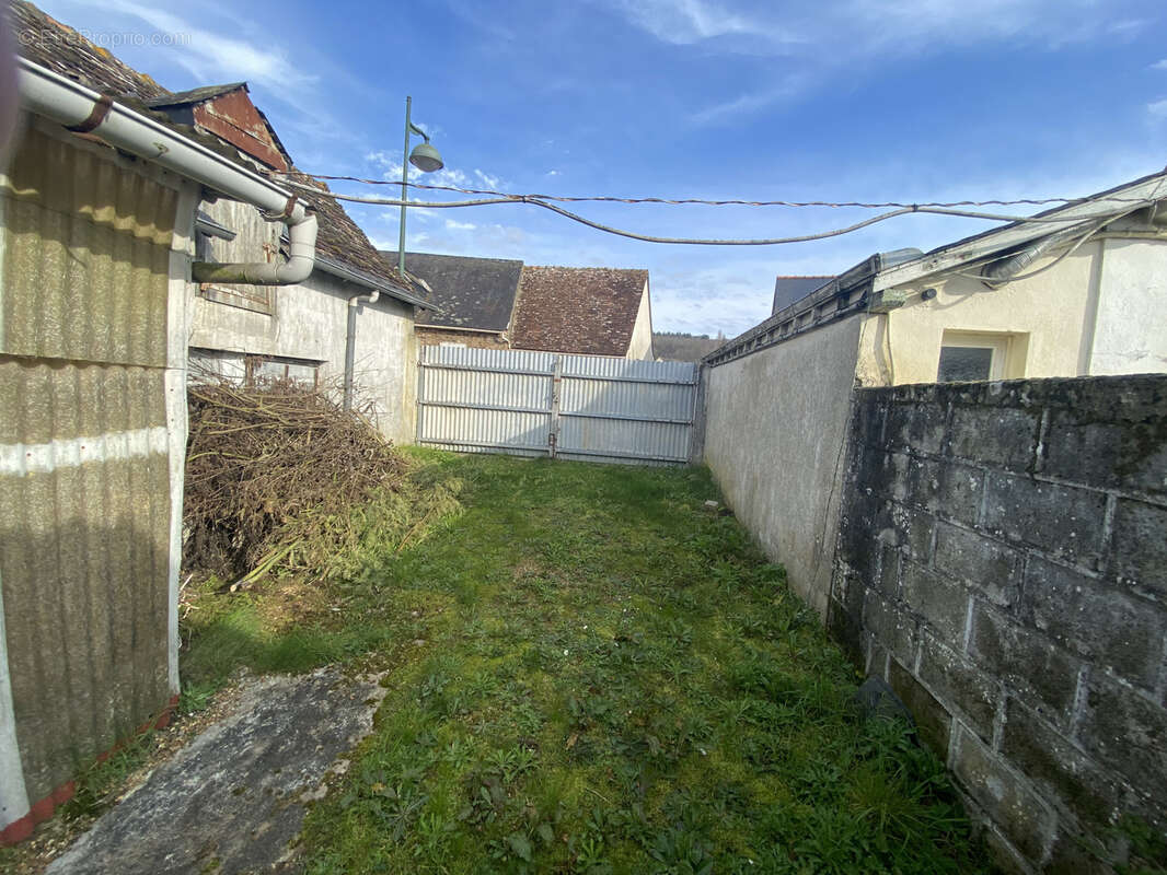 Maison à SAINT-DENIS-D&#039;ORQUES