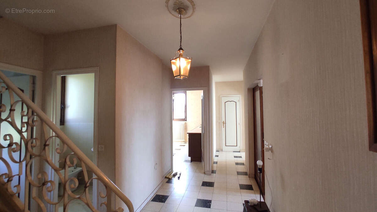 Maison 155 m² à Chatellerault  - photo 9