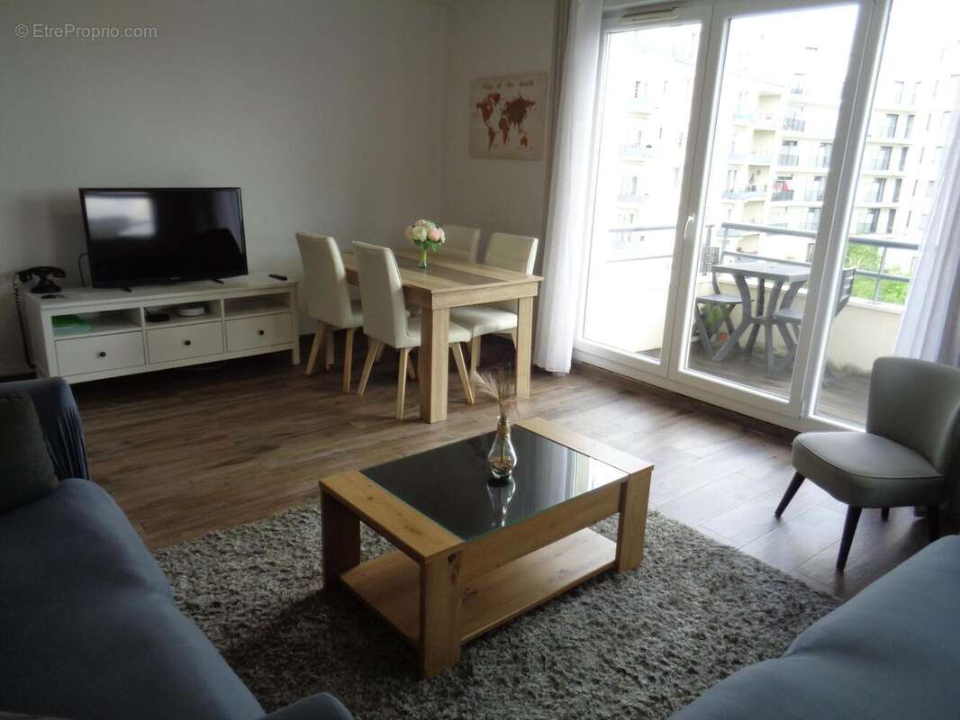 Appartement 61 m² à Cergy  - photo 2