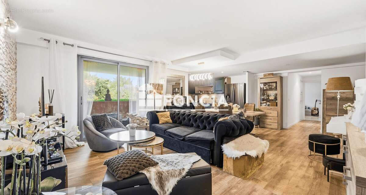 Appartement à MENTON