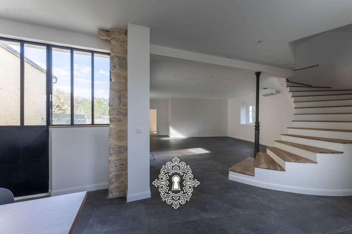 Maison à BRAY-SUR-SEINE