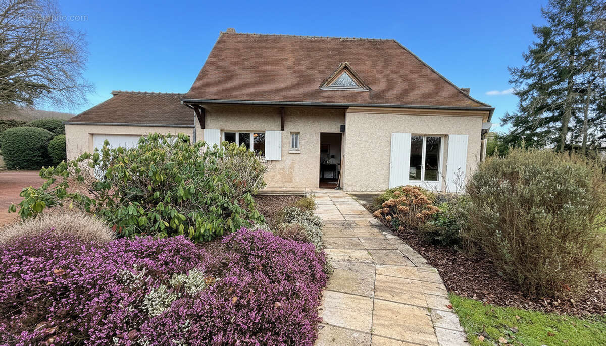 Maison à AUTOUILLET