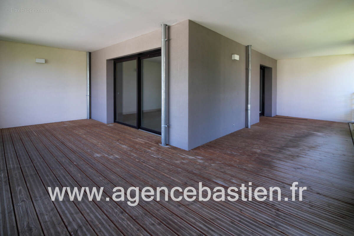 Appartement à DIVONNE-LES-BAINS