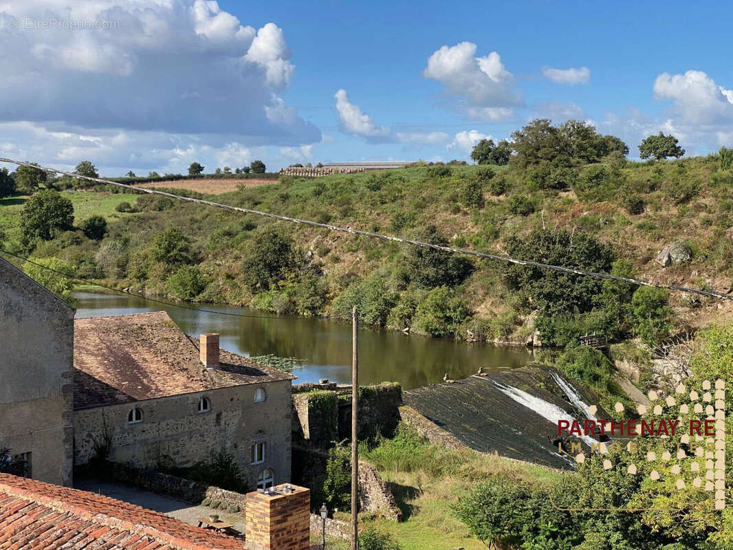 Maison à LA PEYRATTE