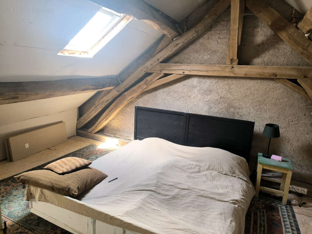 Maison à BEAULIEU