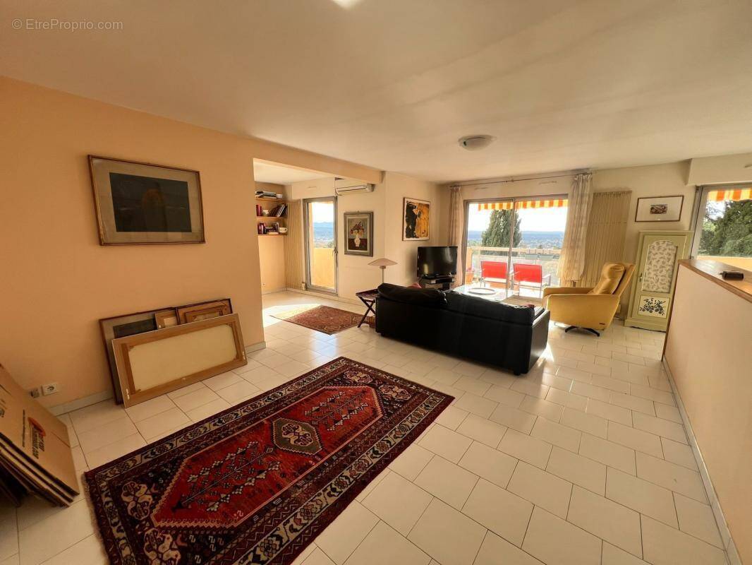 Appartement à AIX-EN-PROVENCE