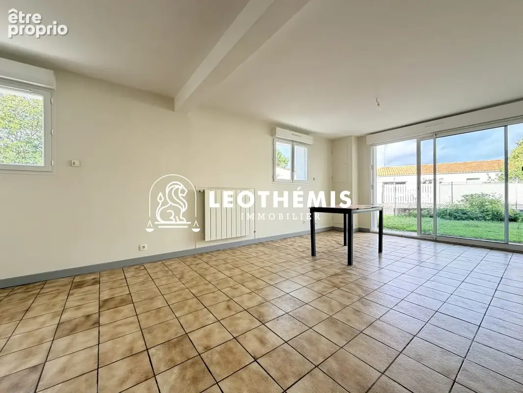 Maison 6 pièces 162 m² à vendre à La Tremblade (17390) - photo 3