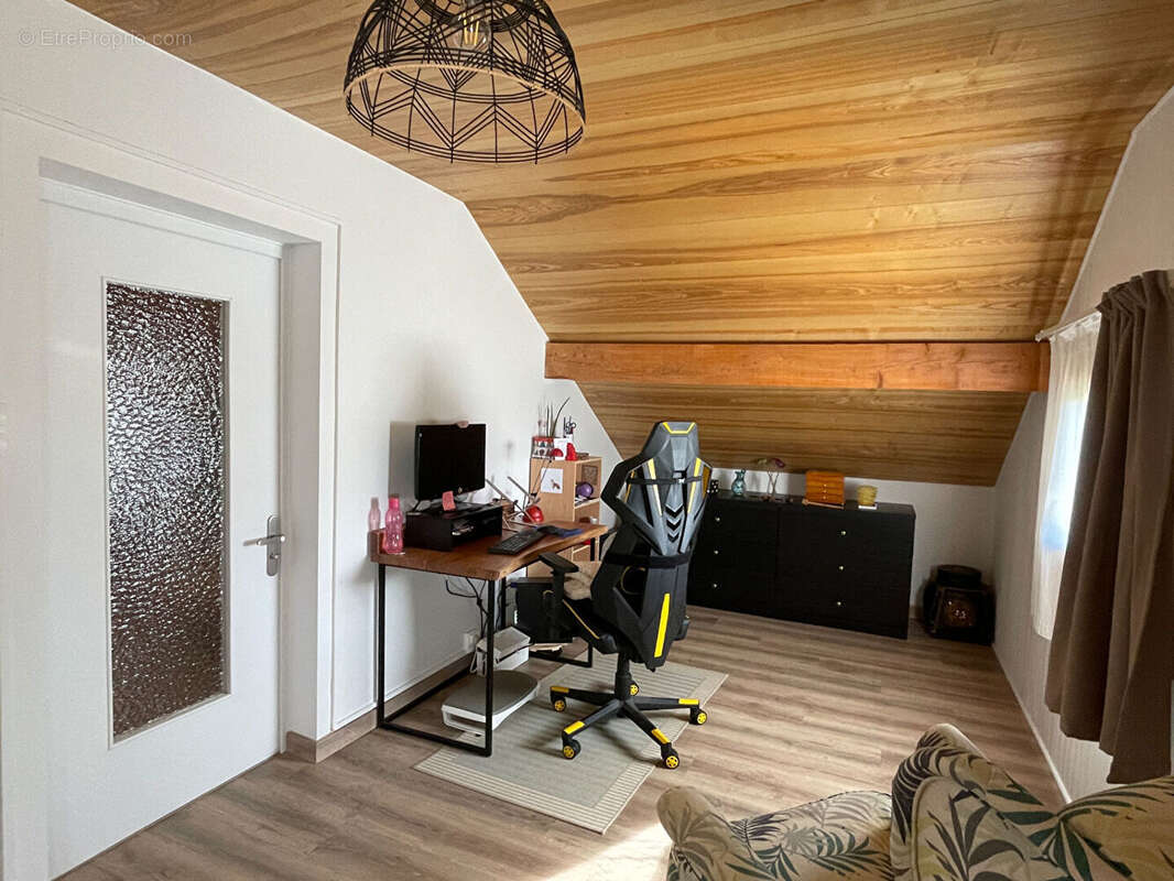 Maison à VILLARDS-D'HERIA