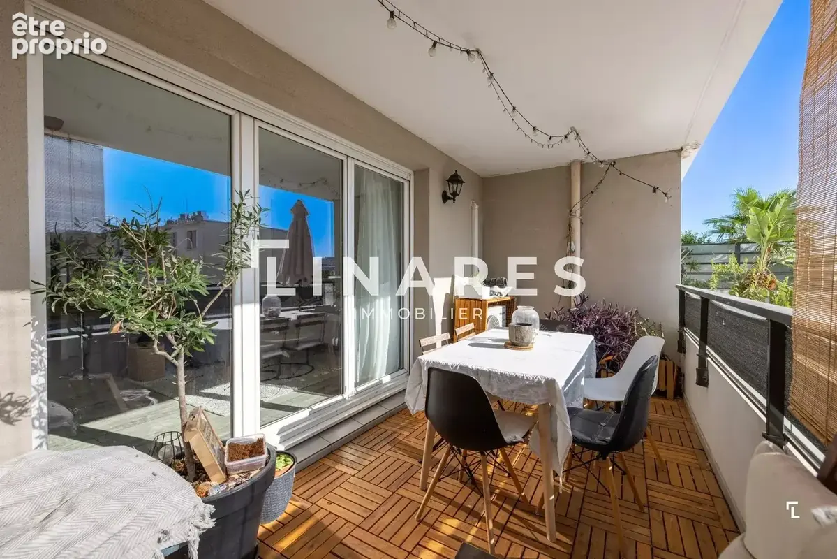 Appartement à MARSEILLE-8E