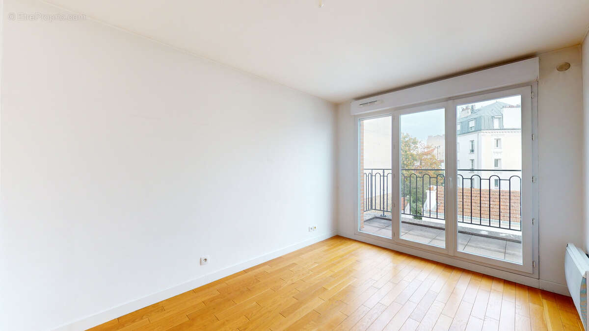 Appartement à LE PERREUX-SUR-MARNE