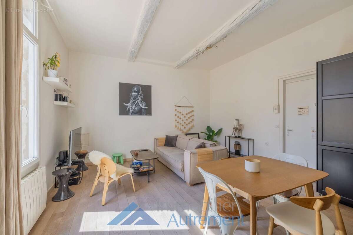 Appartement à AIX-EN-PROVENCE