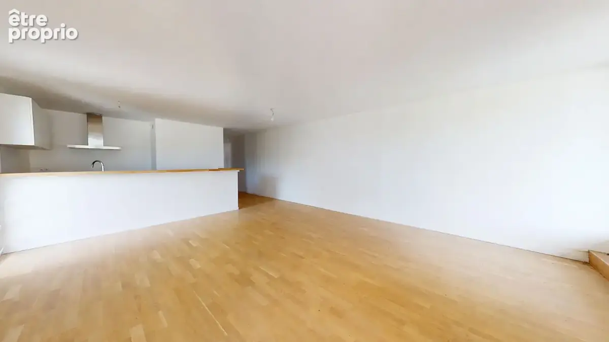 Appartement 4 pièce(s) 112 m2 avec immense terrasse! - photo 2