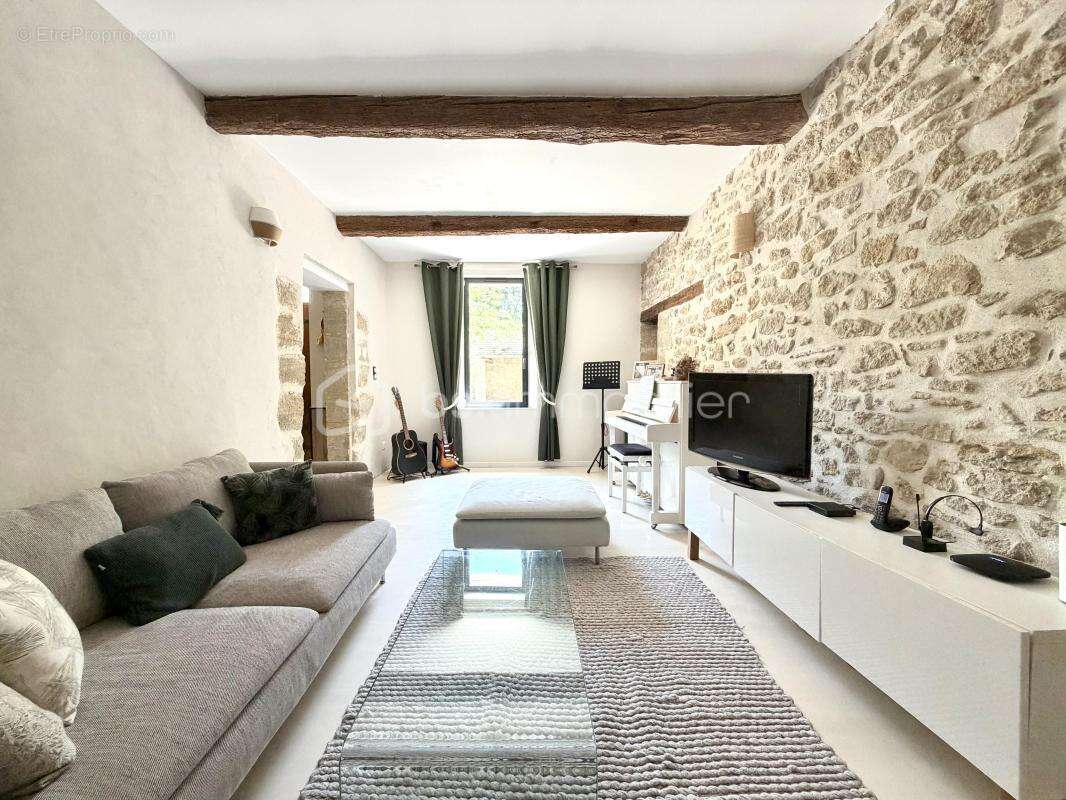 Maison à SARRIANS