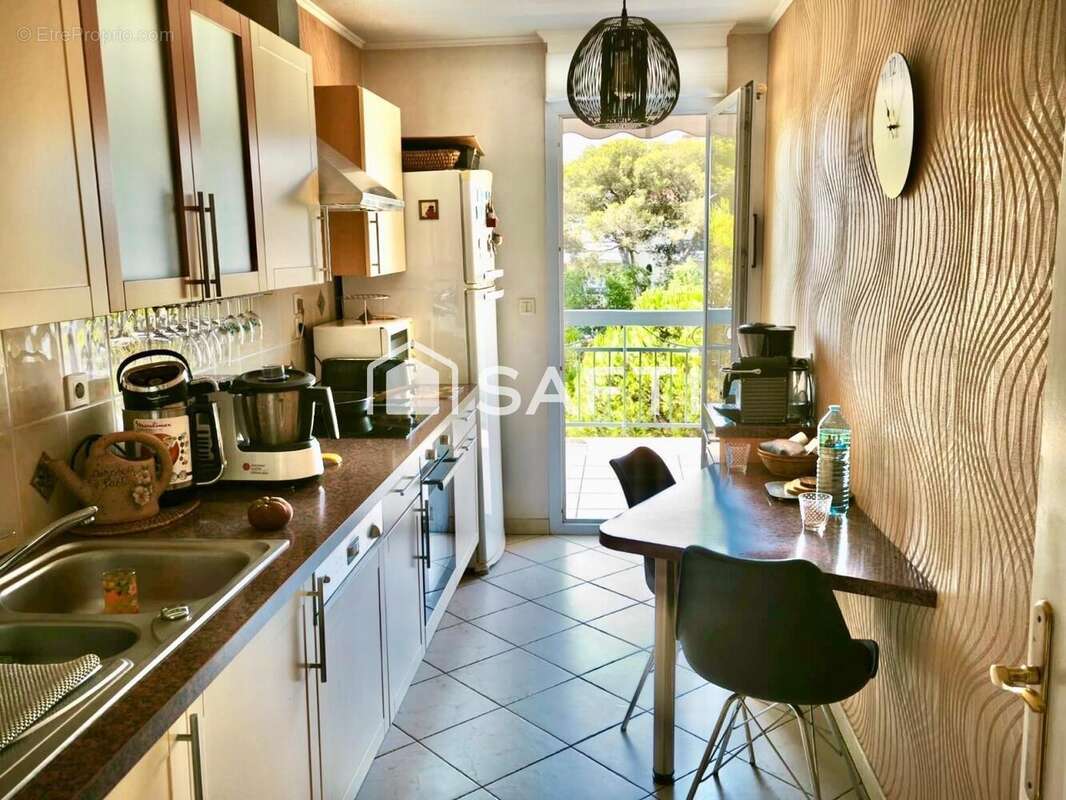 Photo 8 - Appartement à FREJUS