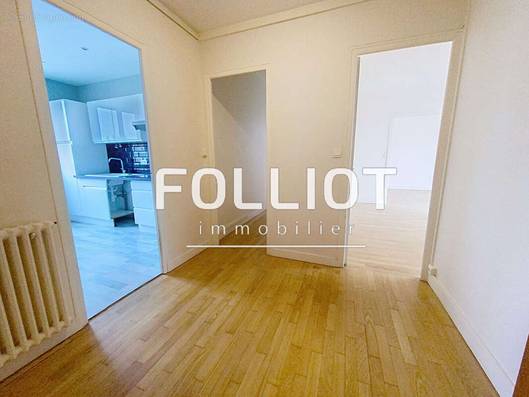 Appartement à FOUGERES