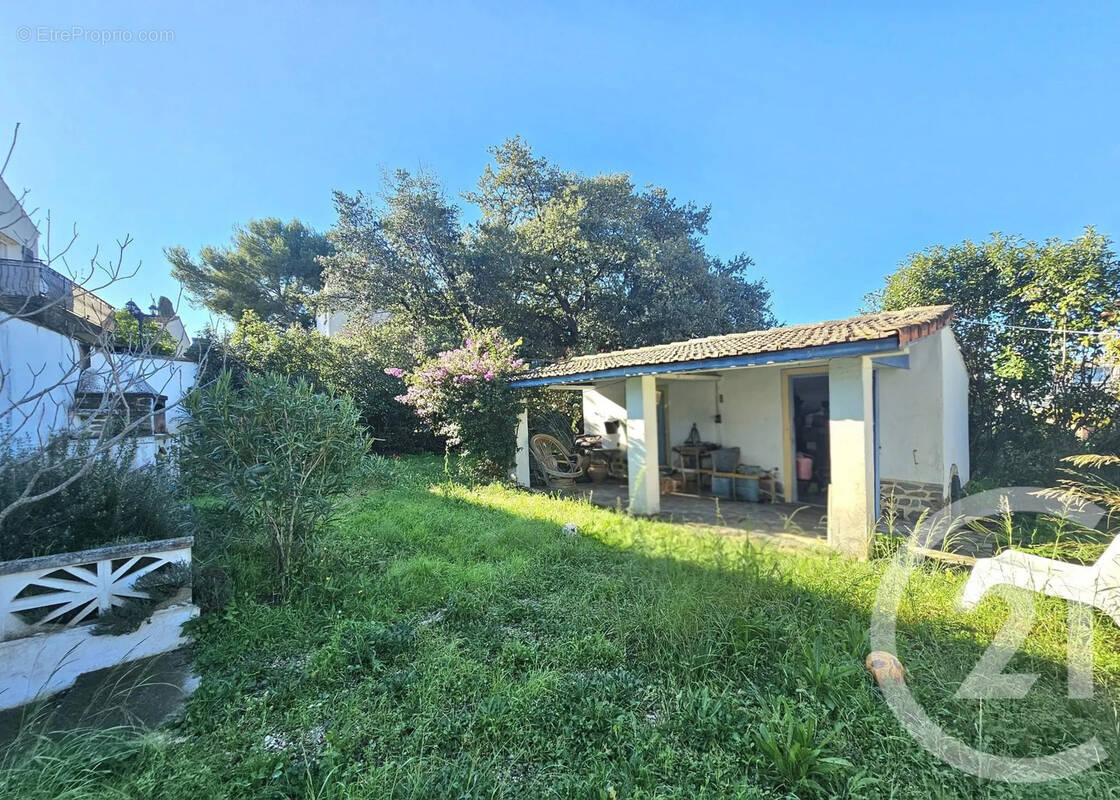 Maison à SIX-FOURS-LES-PLAGES