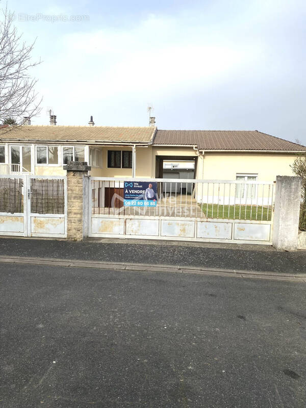 Maison à LE PLESSIS-PATE