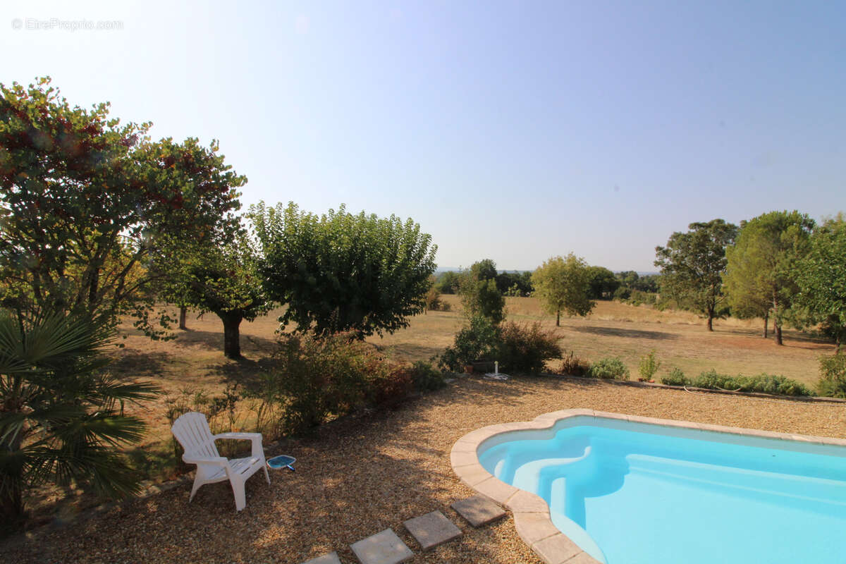 Maison à SAINT-JULIEN-DE-CASSAGNAS