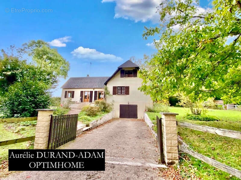 Maison à PONT-L&#039;EVEQUE