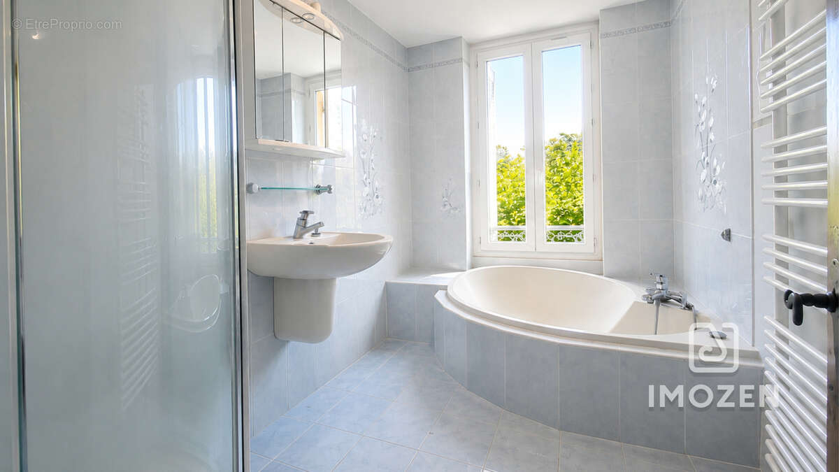 Appartement à BRIGNOLES