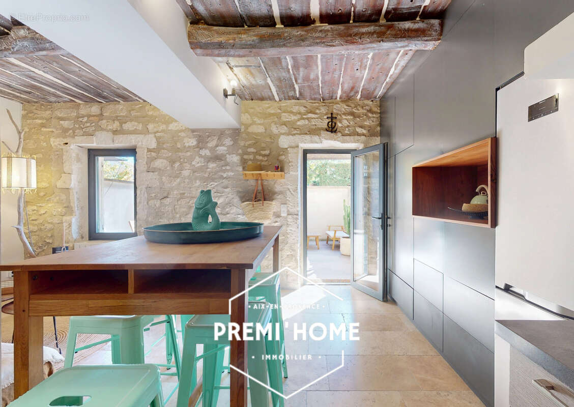 Maison à SAINT-REMY-DE-PROVENCE