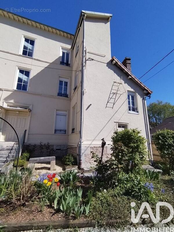 Photo 1 - Appartement à SAINTE-SAVINE
