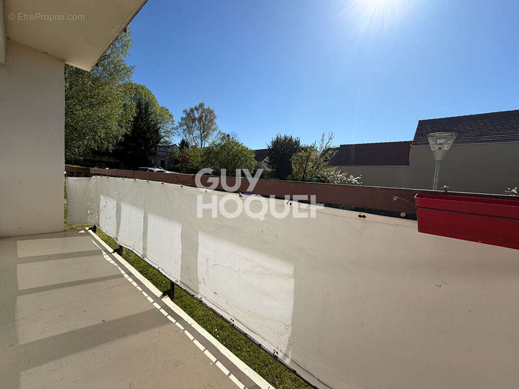 Appartement à MENNECY