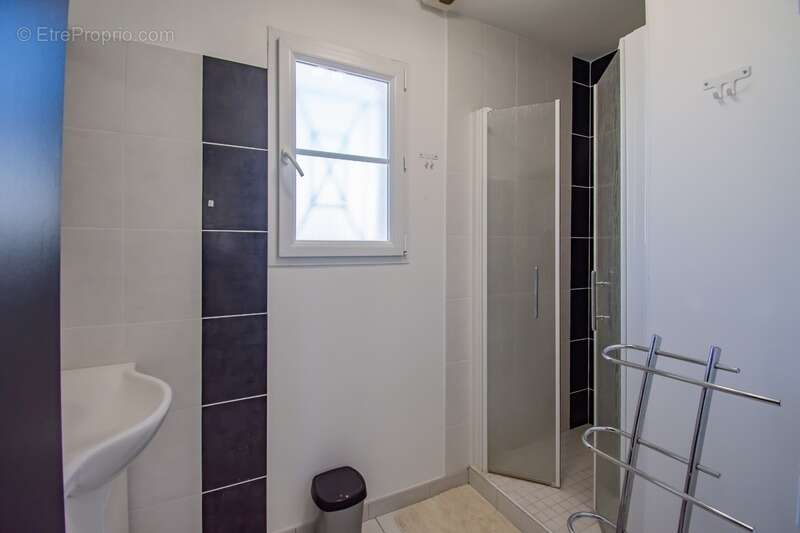 Les mathes - contemporaine 4 chambres et piscine - photo 17
