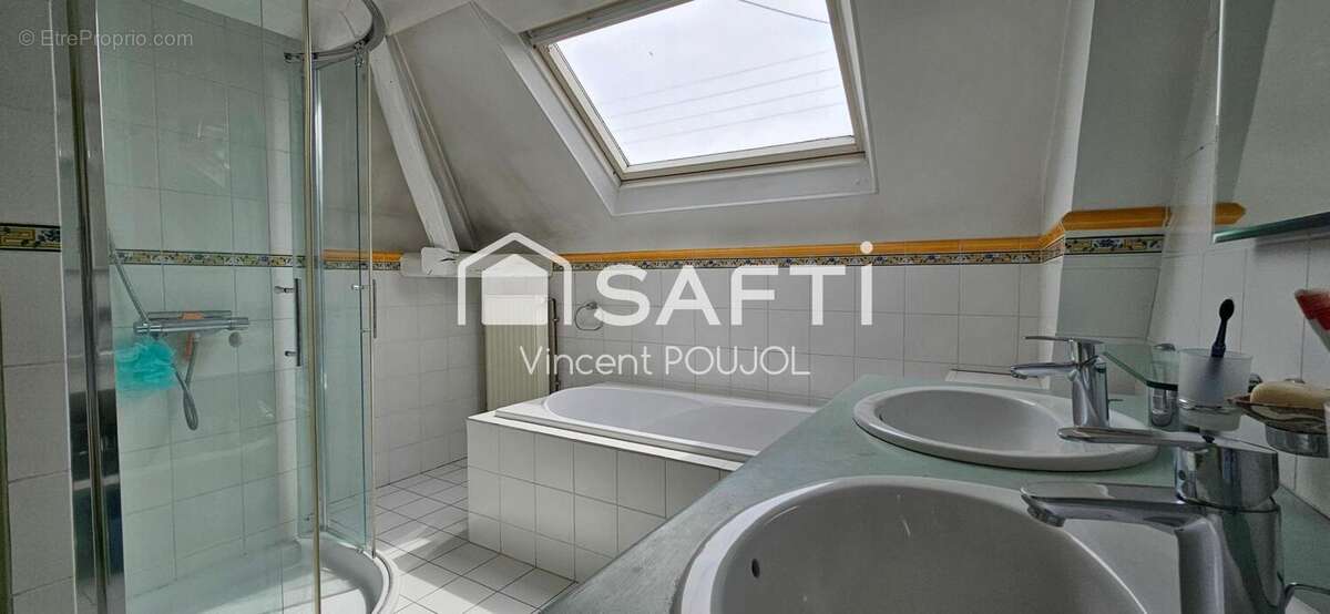 Maison 216 m² à Troyes  - photo 9