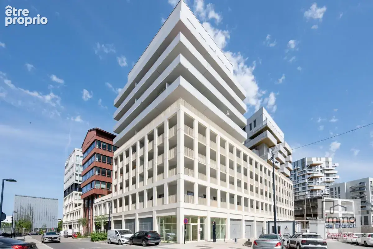 T3 avec grand balcon, parking et cellier - Bordeaux Saint-Je - photo 18