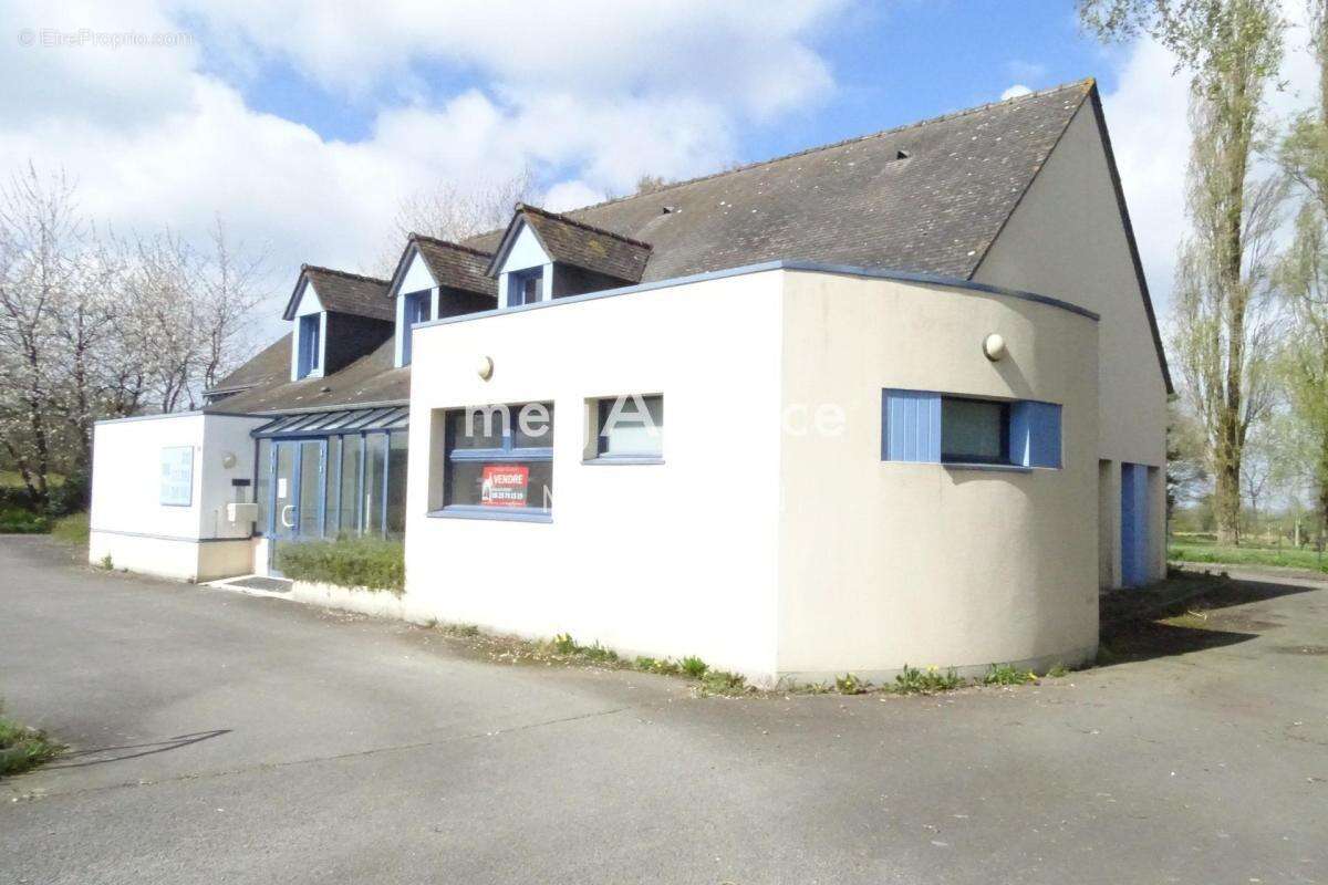 Maison à ANTRAIN