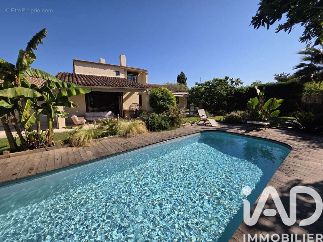 Photo 2 - Maison à ANTIBES