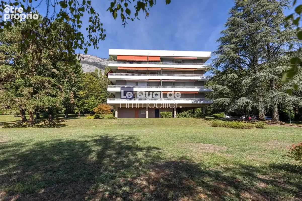 Photo Appartement à Meylan au prix de 495 000€
