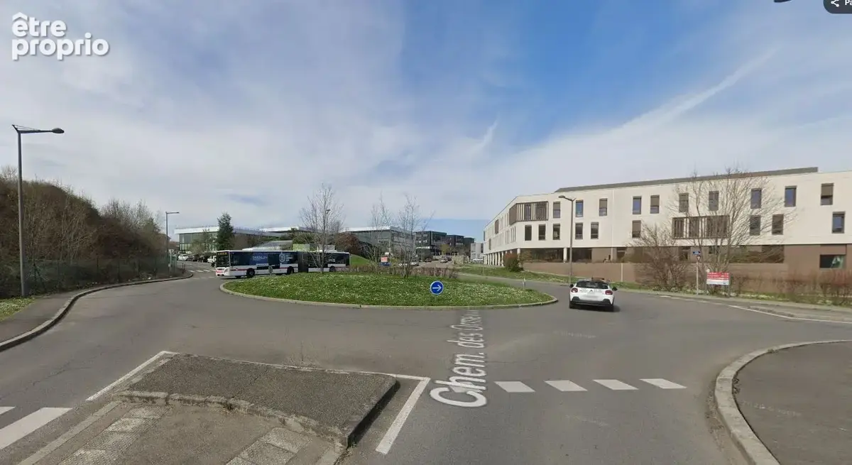 Parking à DARDILLY