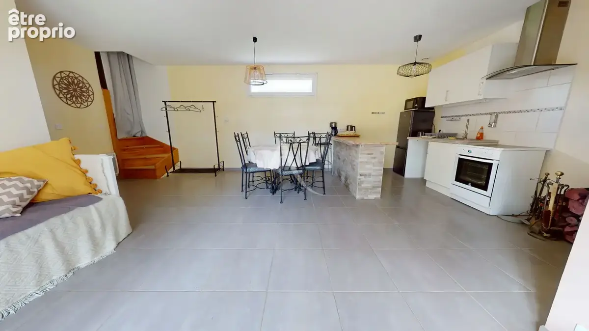 Iteuil - longere - 6 chambres - terrain - gite - photo 13