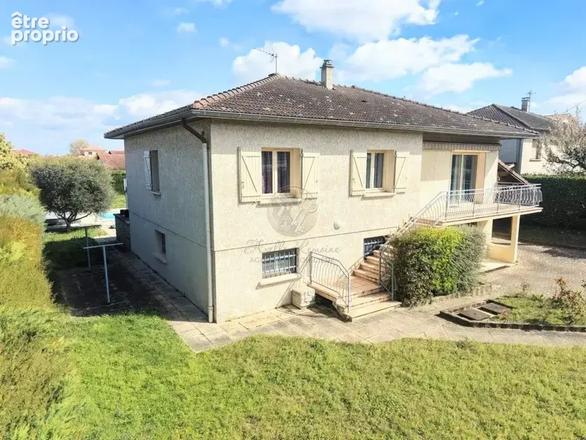 Maison avec piscine, vaste terrasse et fort potentiel d’évolution - photo 4