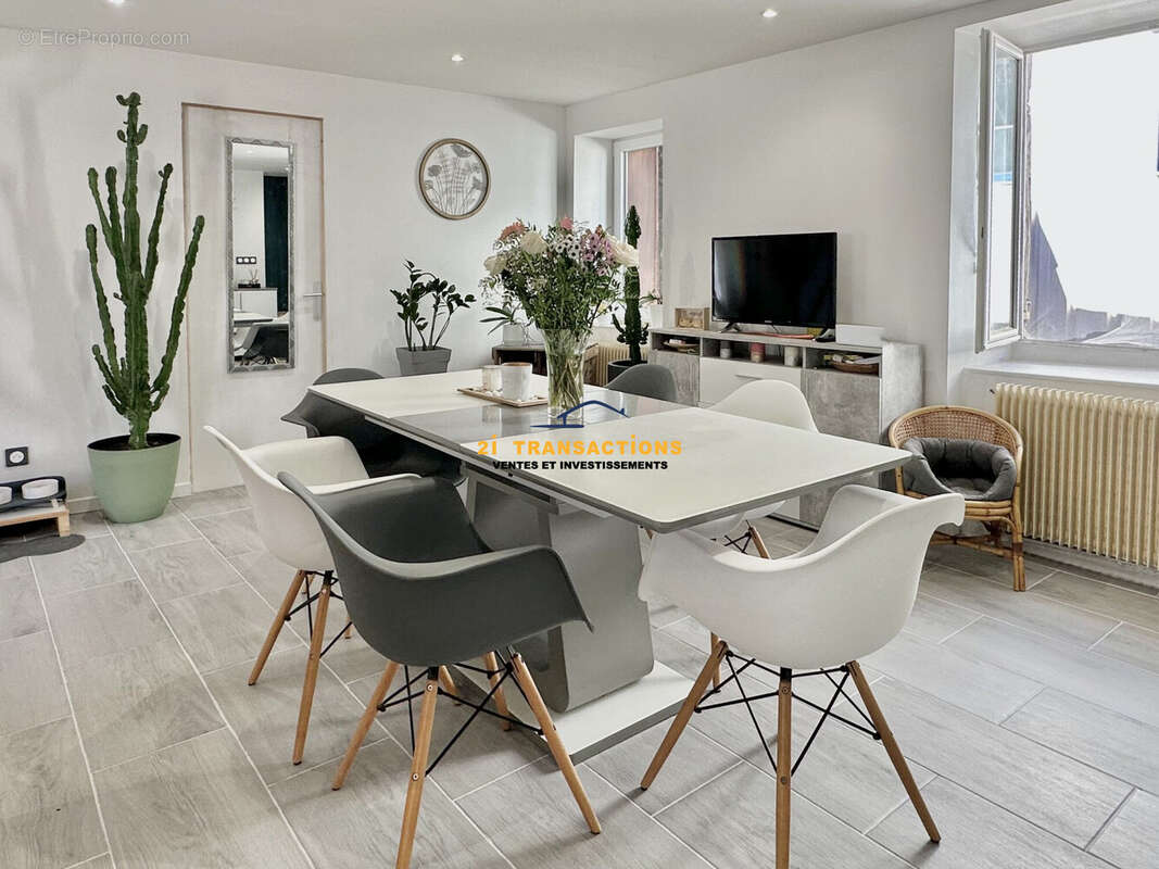 Appartement à SAINT-CHAMOND