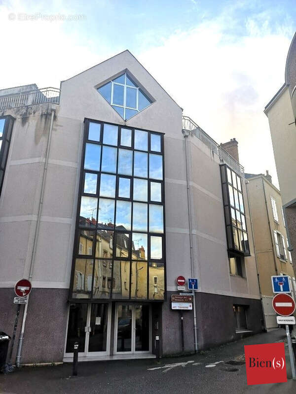 Commerce à LAVAL