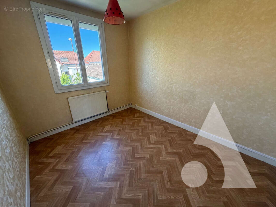 Maison à SAINT-ANDRE-LES-VERGERS