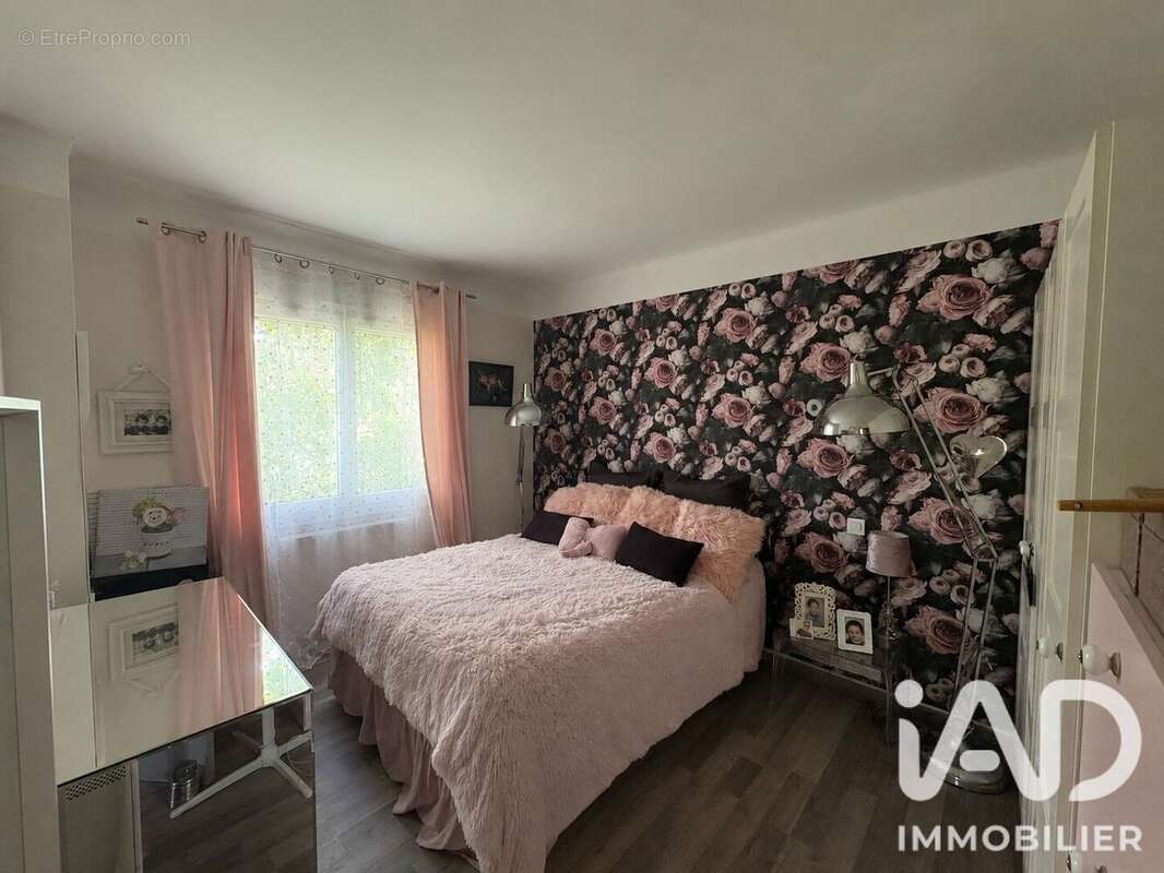 Maison 119 m² à Terrasson-Lavilledieu  - photo 6