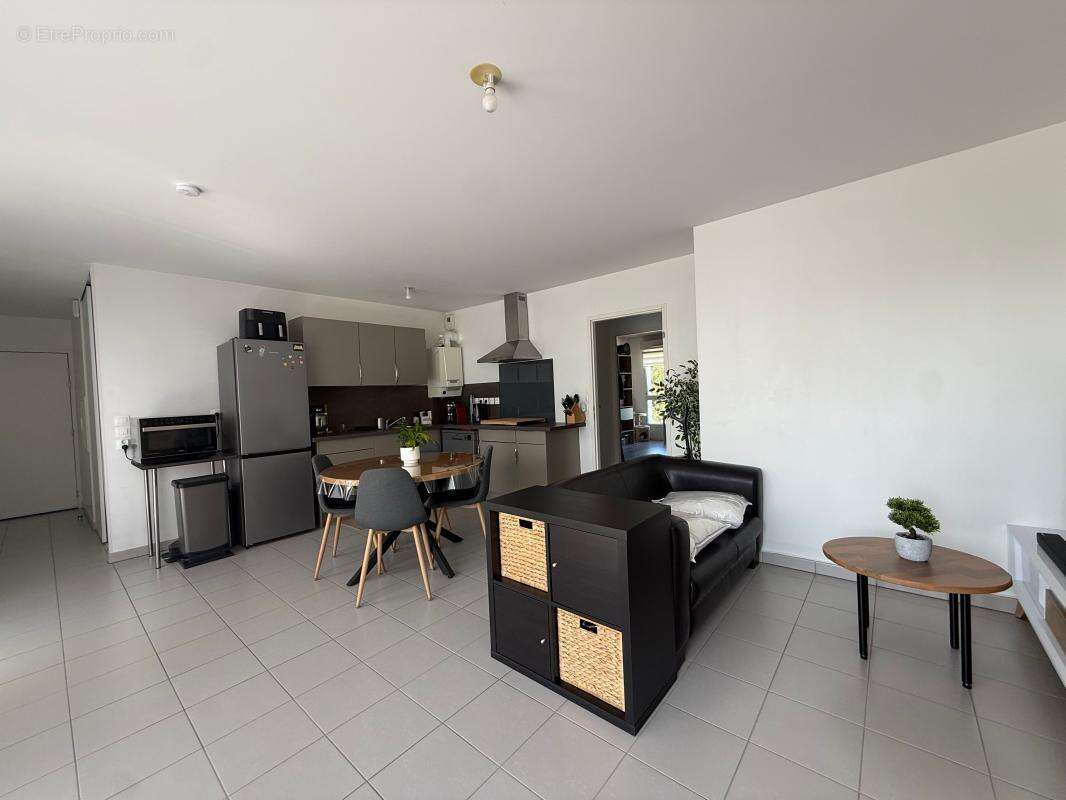 Appartement À VendreT3 ,Secteur Clairmarais Box et Loggia - photo 3