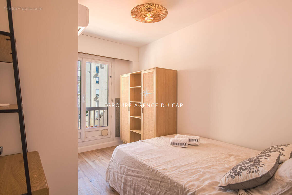 Appartement à SAINT-RAPHAEL