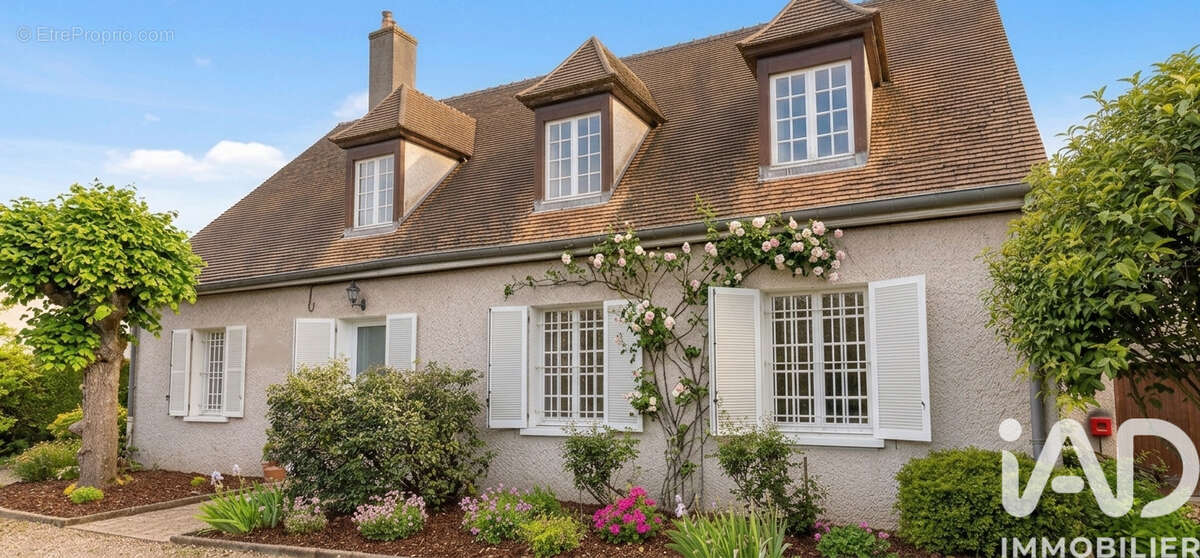 Photo 1 - Maison à BEAUNE