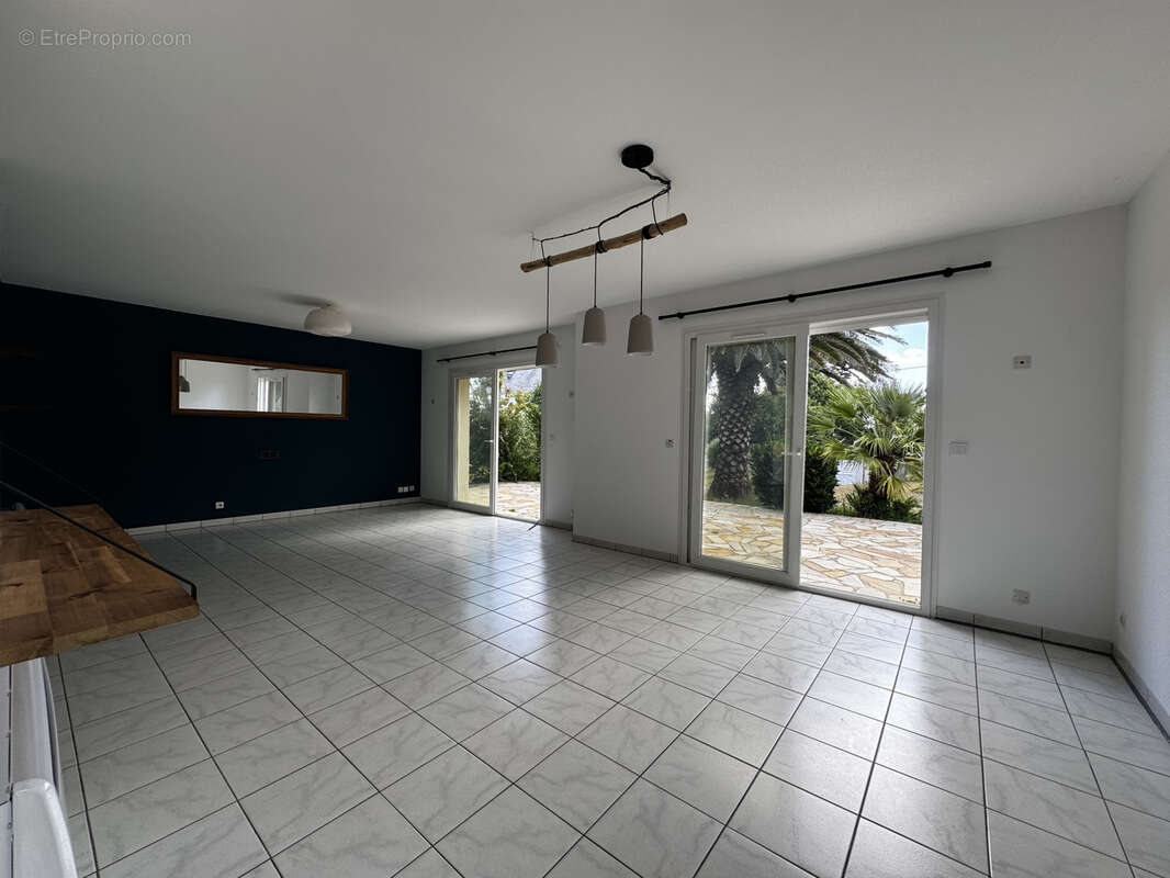 Maison familiale de 138 m2 sur terrain constructible de 1 913 m2 - photo 20